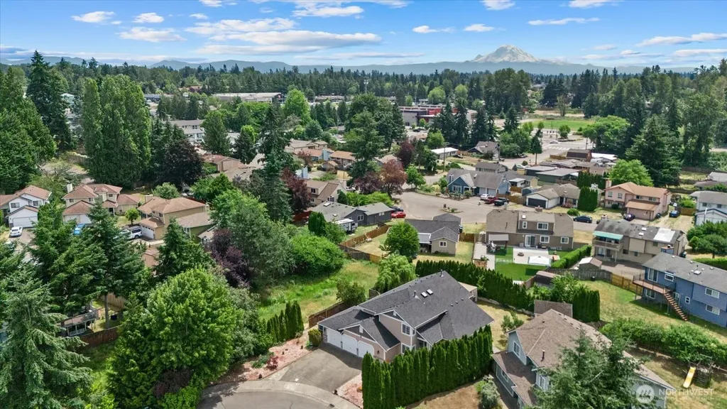 20448 105th Avenue SE Kent WA 98031