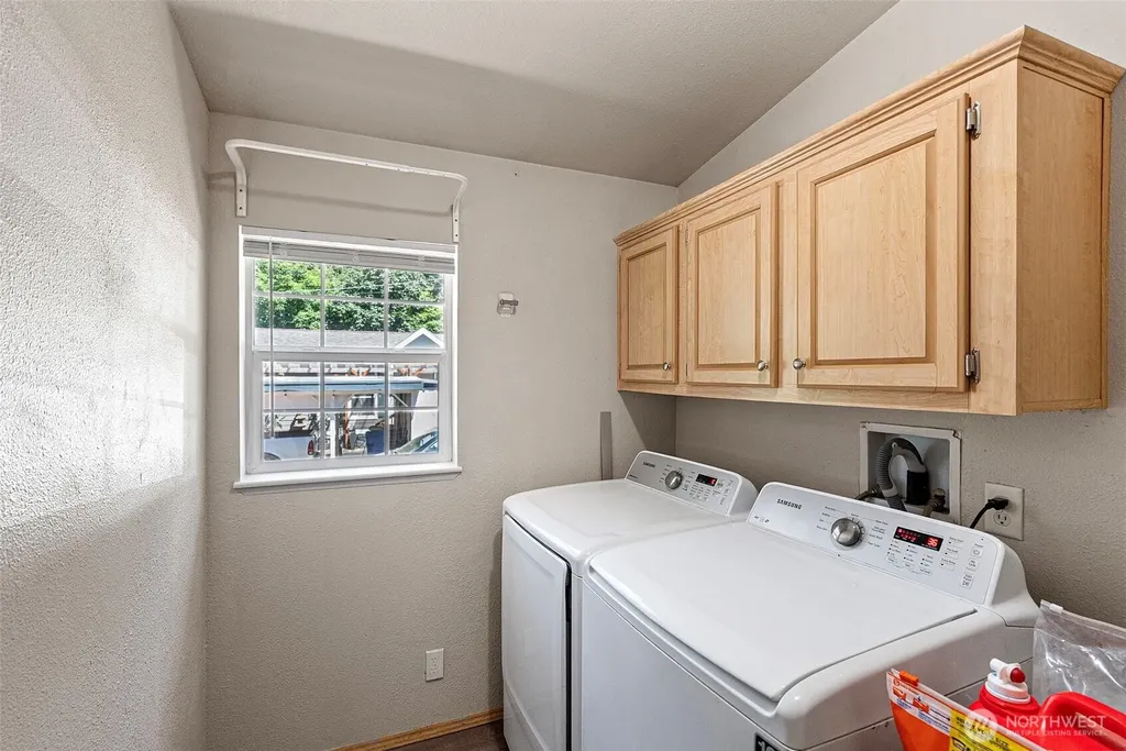 6902 87th Street NW Gig Harbor WA 98332