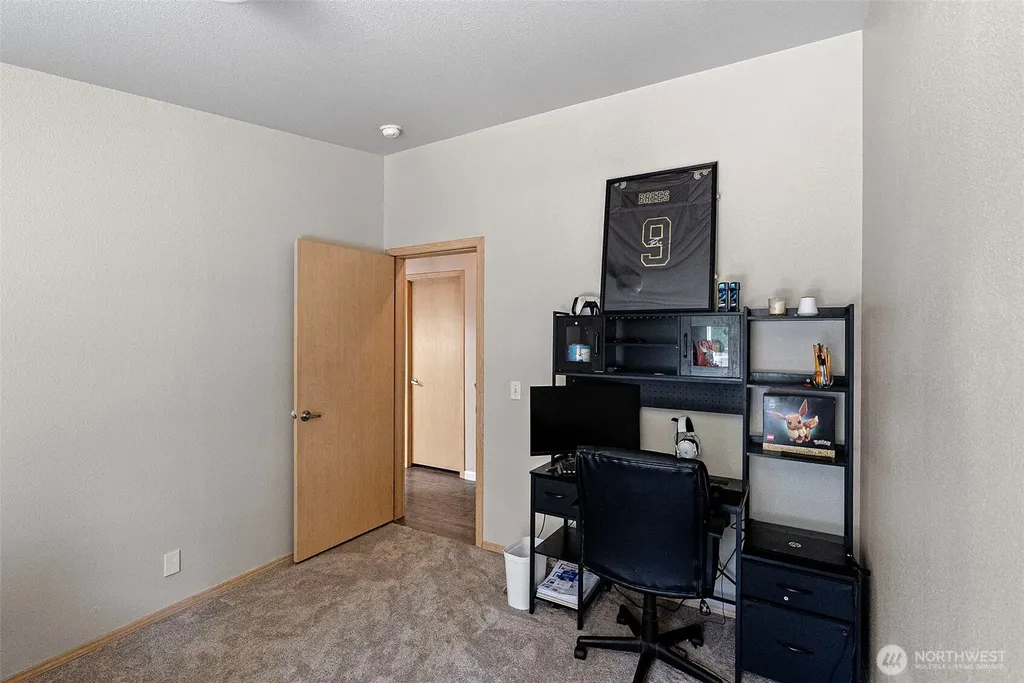 6902 87th Street NW Gig Harbor WA 98332