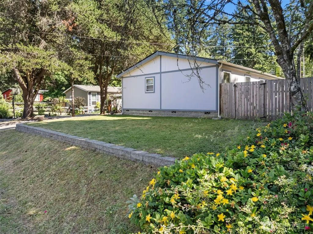 6902 87th Street NW Gig Harbor WA 98332