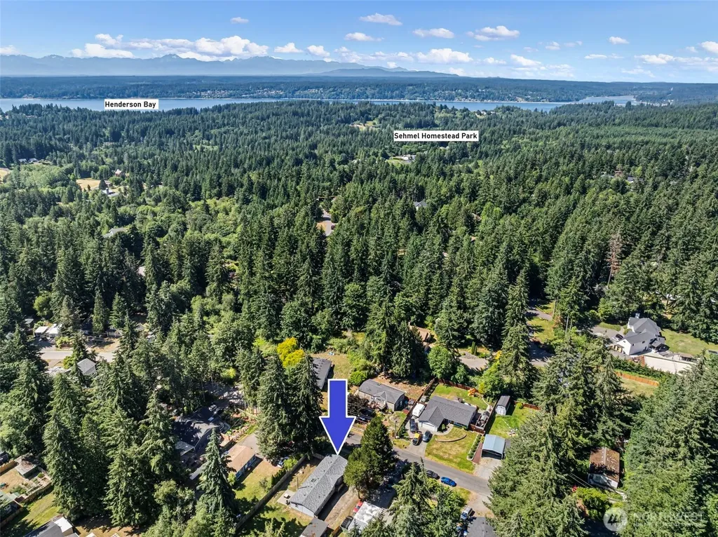 6902 87th Street NW Gig Harbor WA 98332