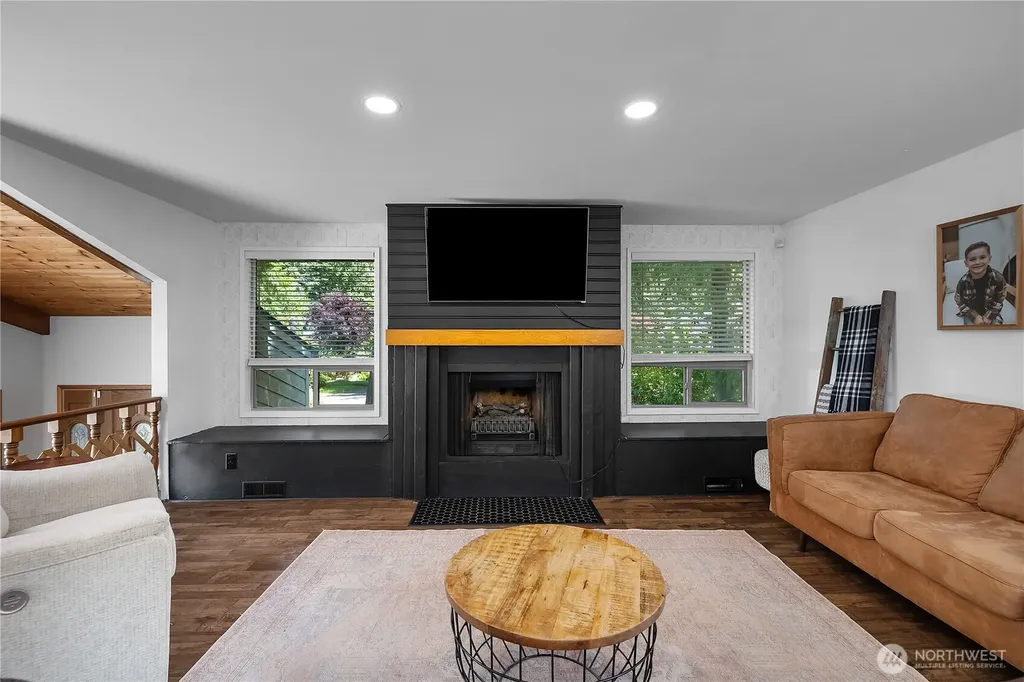 7004 Alderwood Court SE Lacey WA 98503