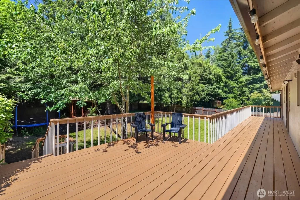 7004 Alderwood Court SE Lacey WA 98503