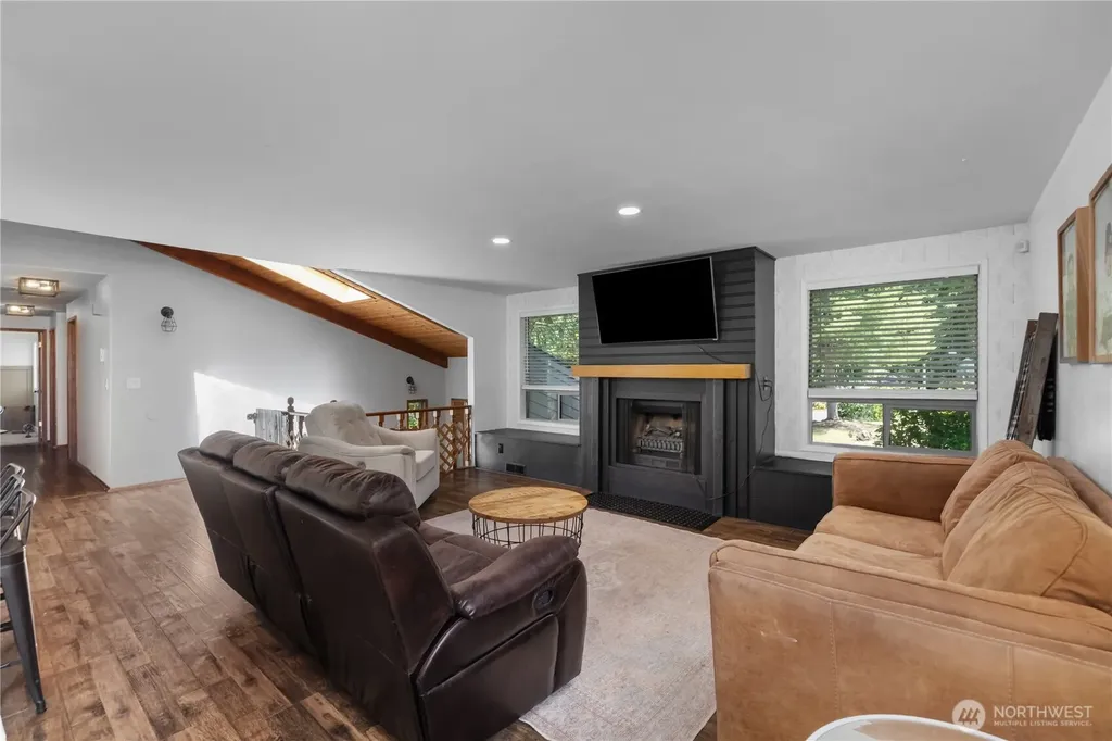 7004 Alderwood Court SE Lacey WA 98503