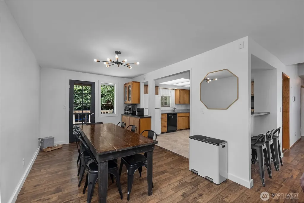 7004 Alderwood Court SE Lacey WA 98503