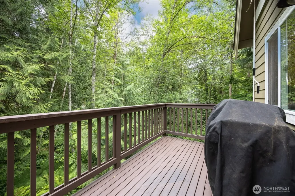 10 Mountain Ash Court Bellingham WA 98229
