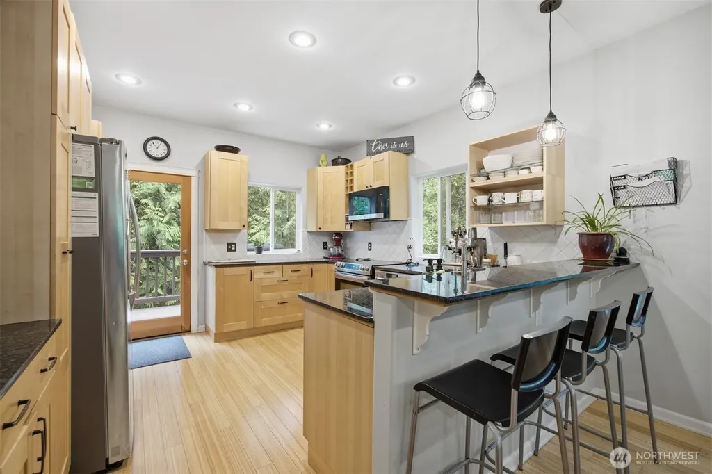10 Mountain Ash Court Bellingham WA 98229