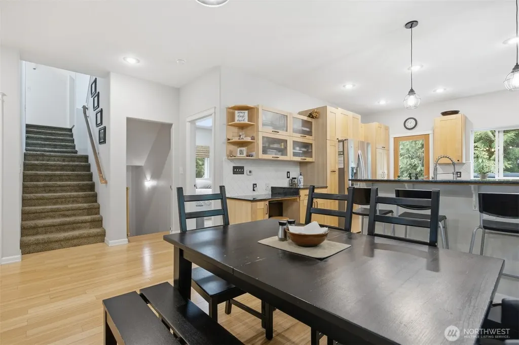 10 Mountain Ash Court Bellingham WA 98229