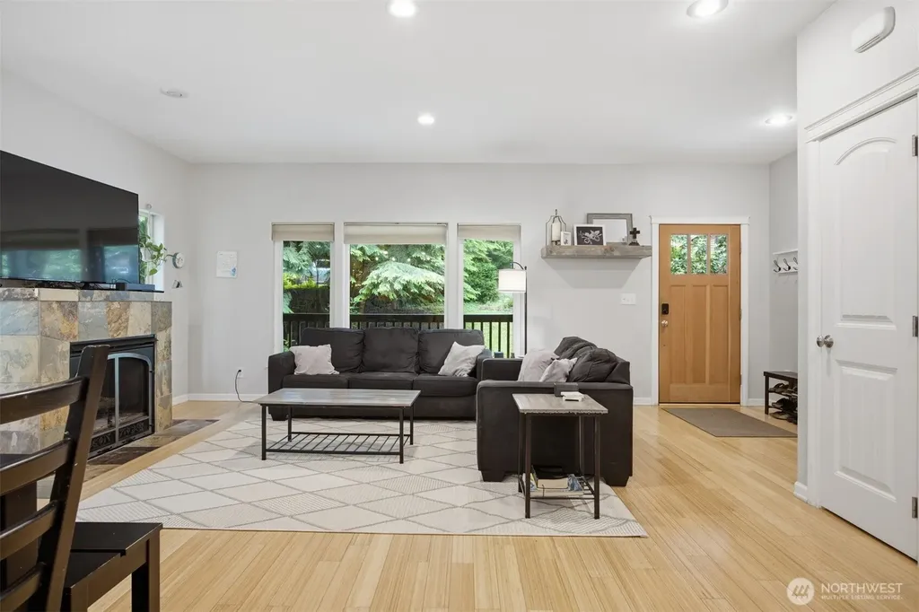 10 Mountain Ash Court Bellingham WA 98229
