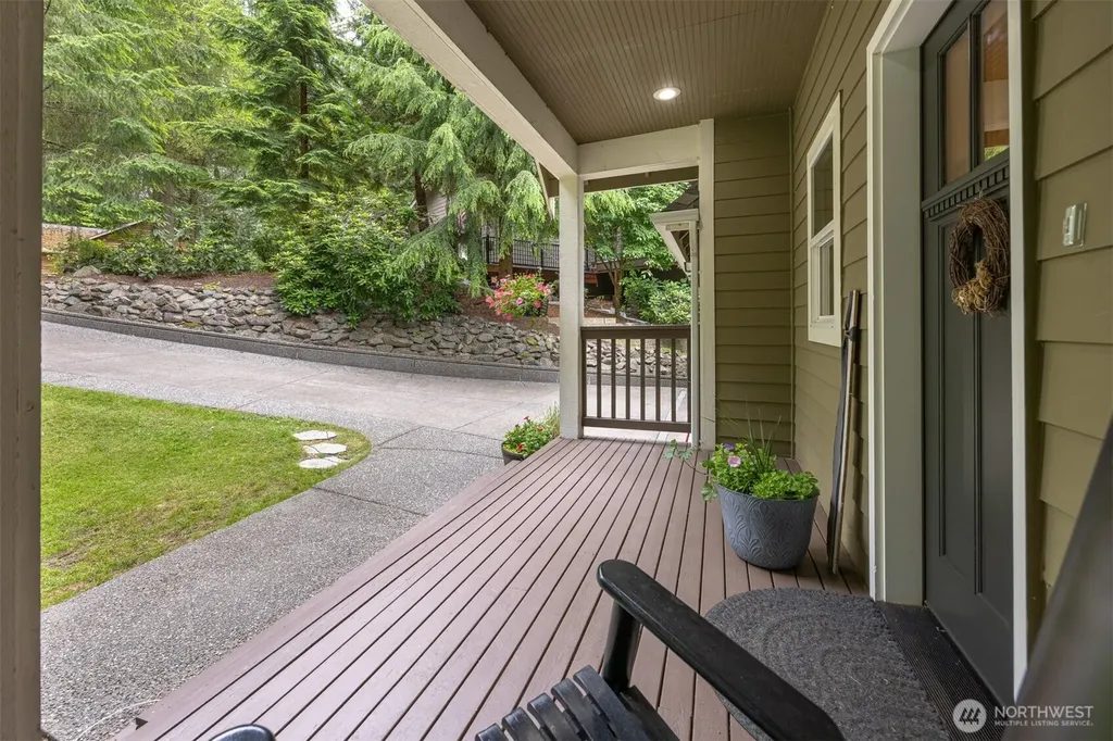 10 Mountain Ash Court Bellingham WA 98229
