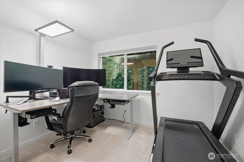 1508 208th Avenue NE Sammamish WA 98074