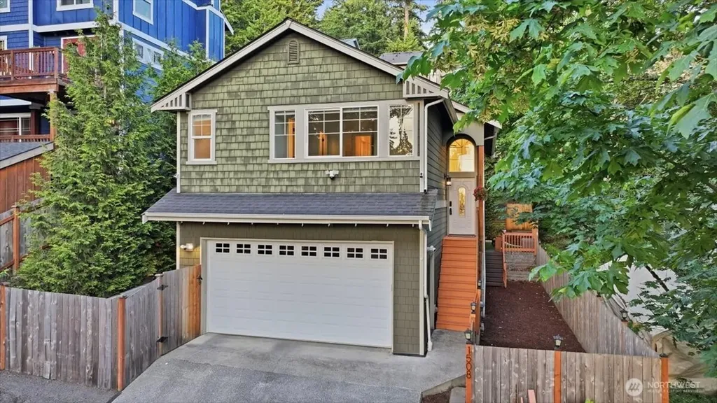 1508 208th Avenue NE Sammamish WA 98074