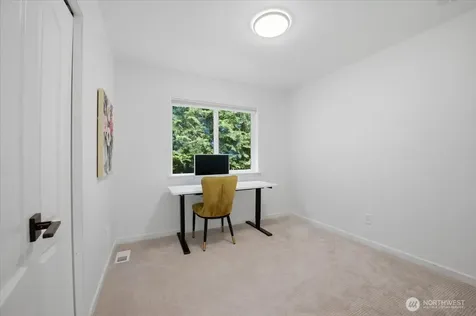 1508 208th Avenue NE Sammamish WA 98074
