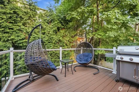 1508 208th Avenue NE Sammamish WA 98074