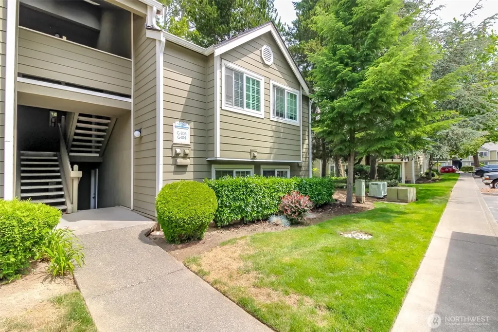 1830 S 284th Lane Federal Way WA 98003