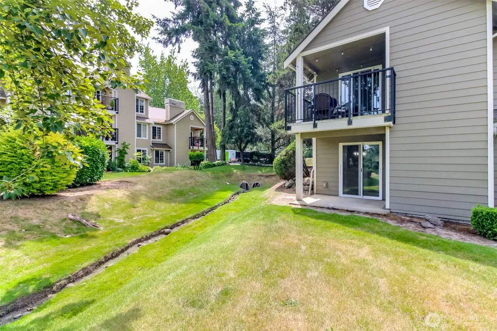 1830 S 284th Lane Federal Way WA 98003