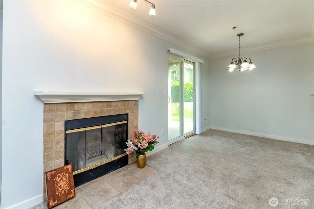 1830 S 284th Lane Federal Way WA 98003