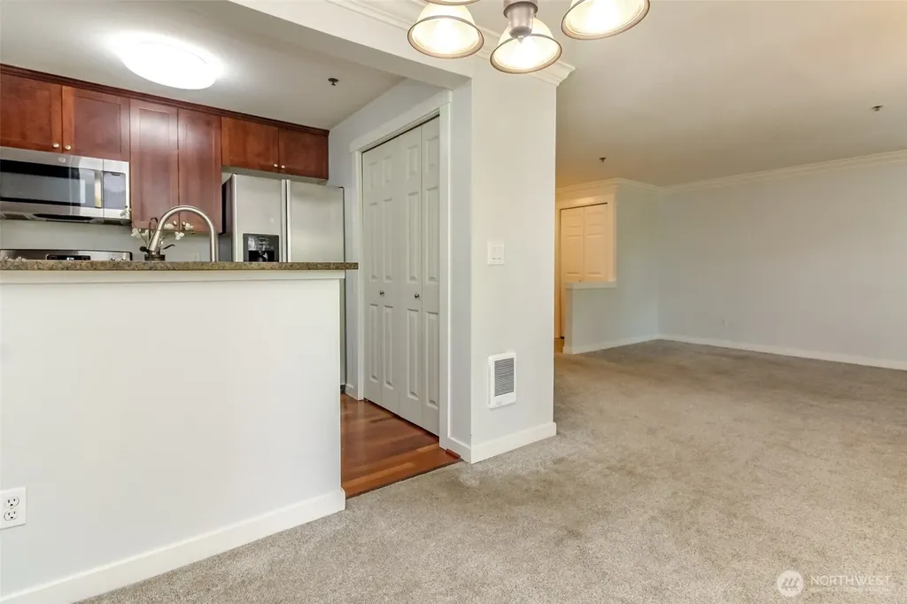 1830 S 284th Lane Federal Way WA 98003