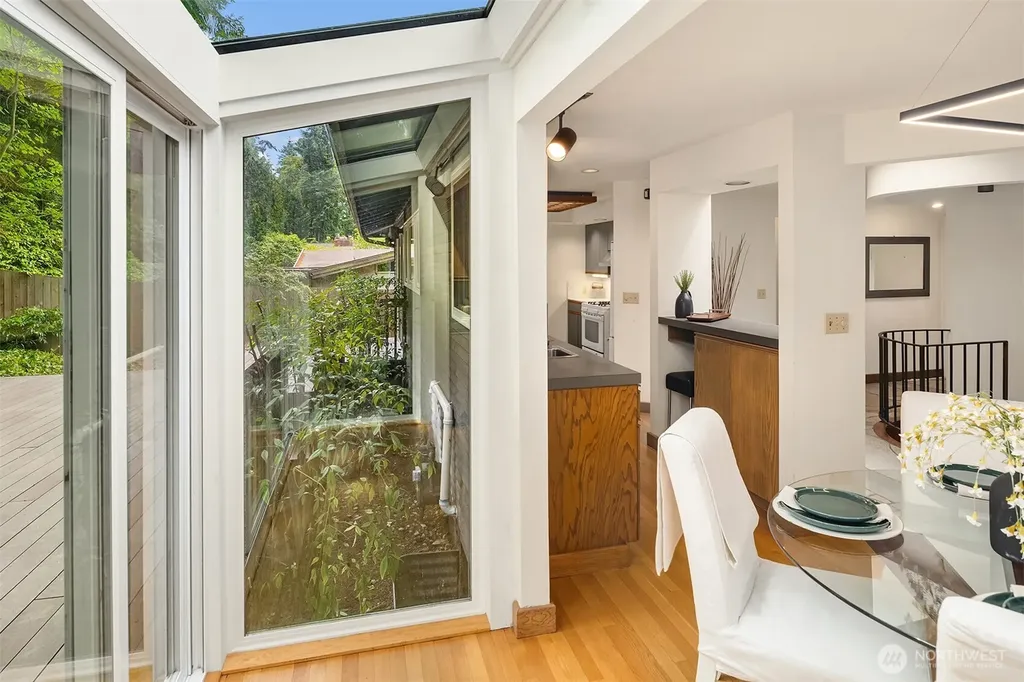 4255 135th Place SE Bellevue WA 98006