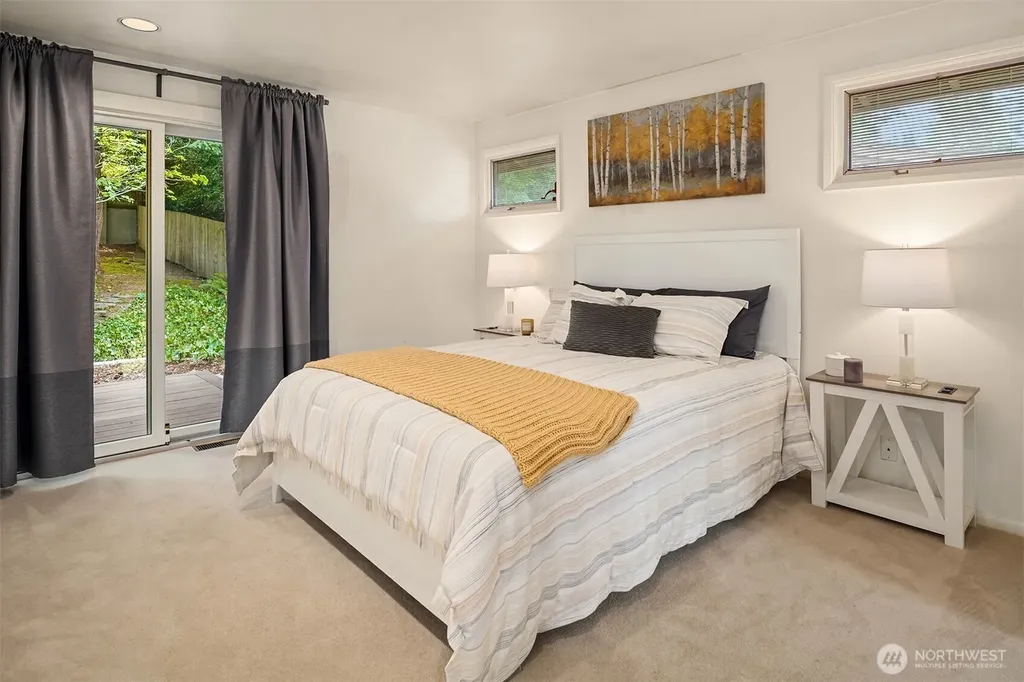 4255 135th Place SE Bellevue WA 98006