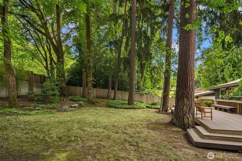 4255 135th Place SE Bellevue WA 98006