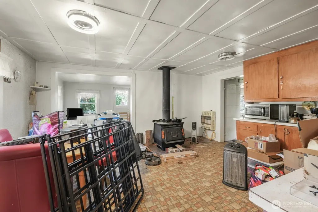3220 Bickleton Highway Roosevelt WA 99356