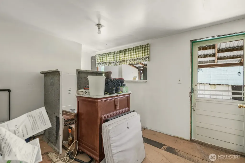 3220 Bickleton Highway Roosevelt WA 99356