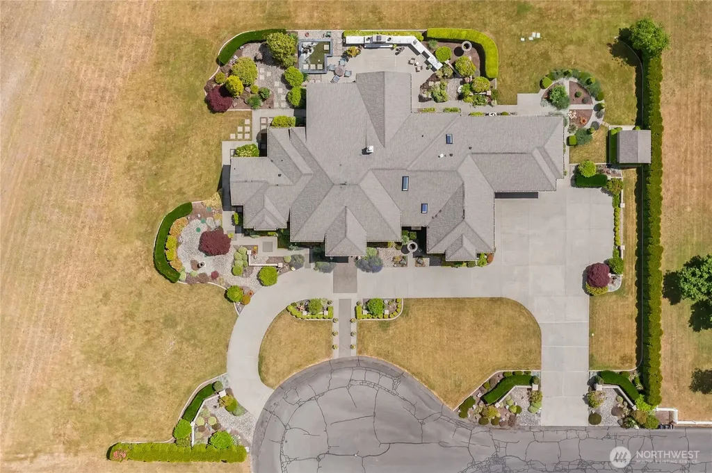 11236 Airpark Lane SE Yelm WA 98597