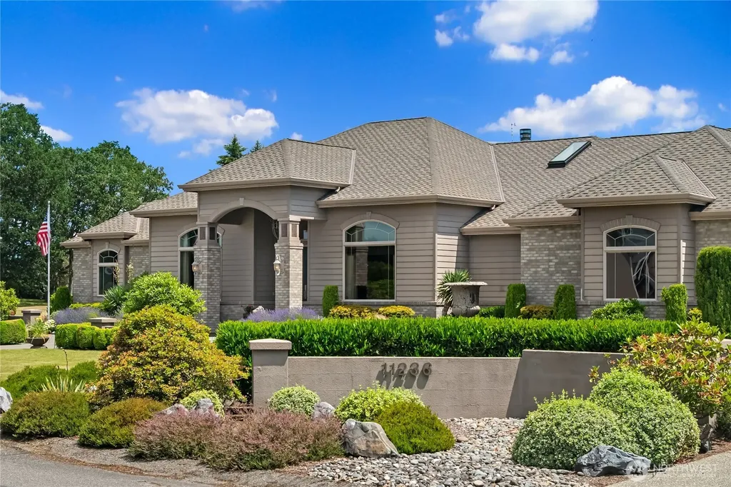 11236 Airpark Lane SE Yelm WA 98597