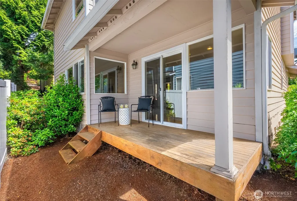 14811 1st Avenue NE Duvall WA 98019