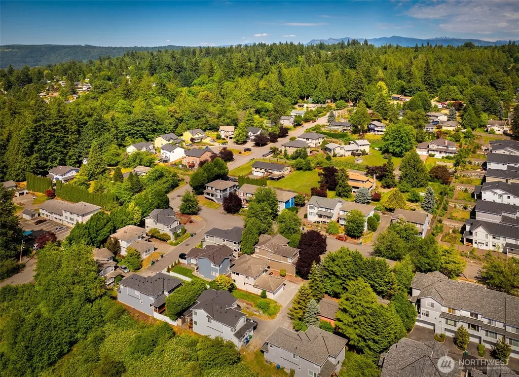 14811 1st Avenue NE Duvall WA 98019