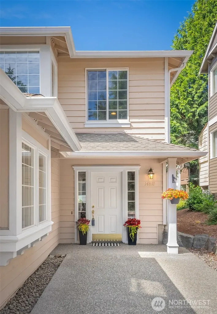 14811 1st Avenue NE Duvall WA 98019