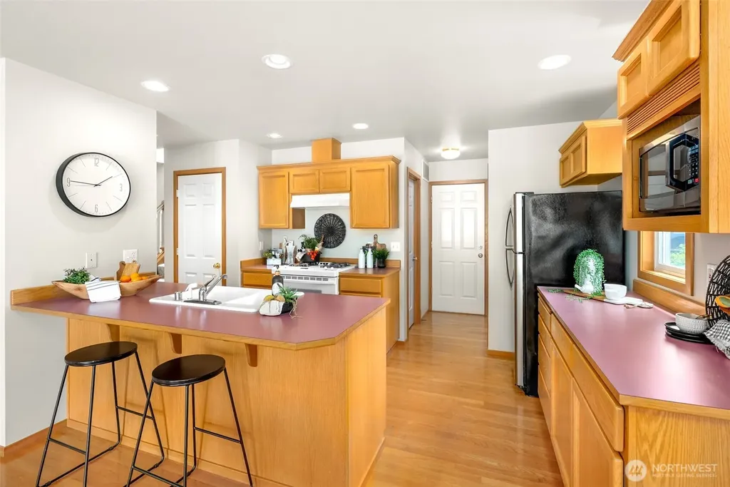 14811 1st Avenue NE Duvall WA 98019
