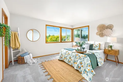 14811 1st Avenue NE Duvall WA 98019