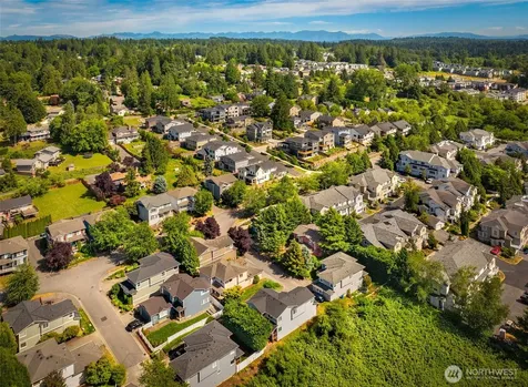 14811 1st Avenue NE Duvall WA 98019