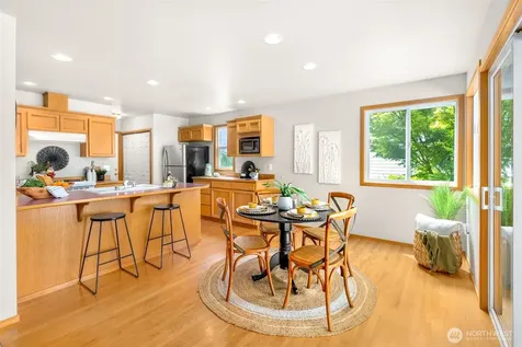 14811 1st Avenue NE Duvall WA 98019