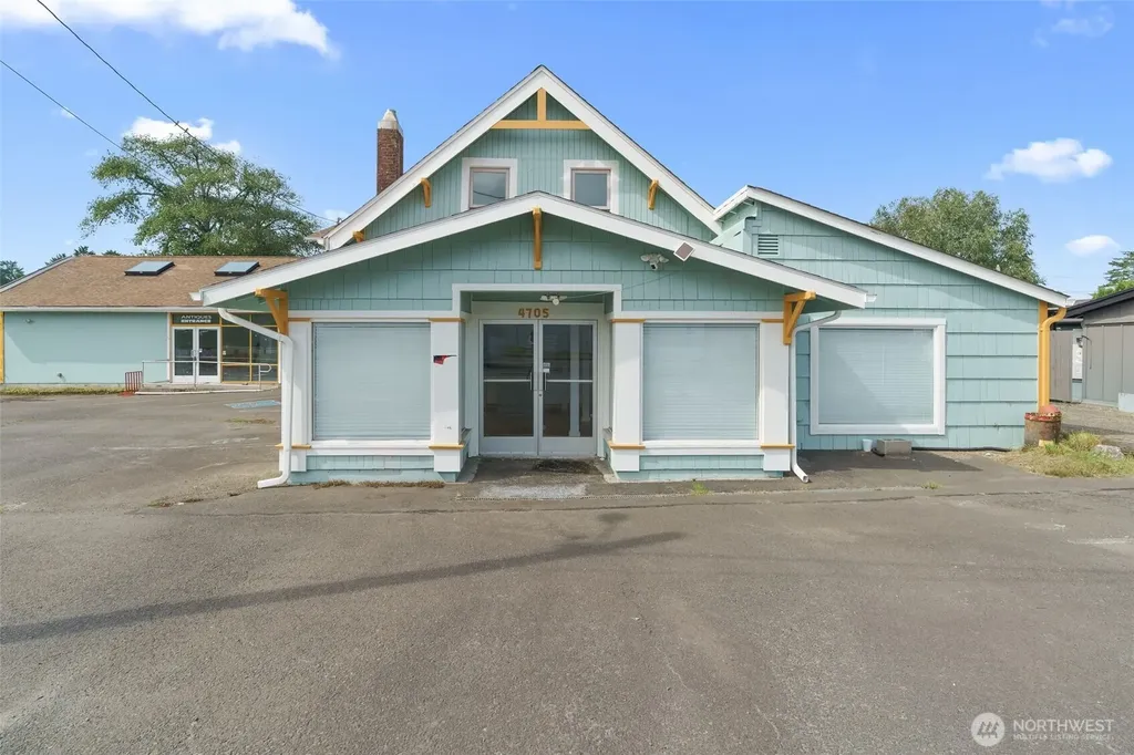 4705 Pacific Way Seaview WA 98644