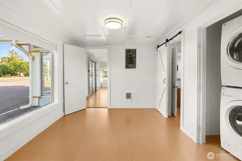 4705 Pacific Way Seaview WA 98644