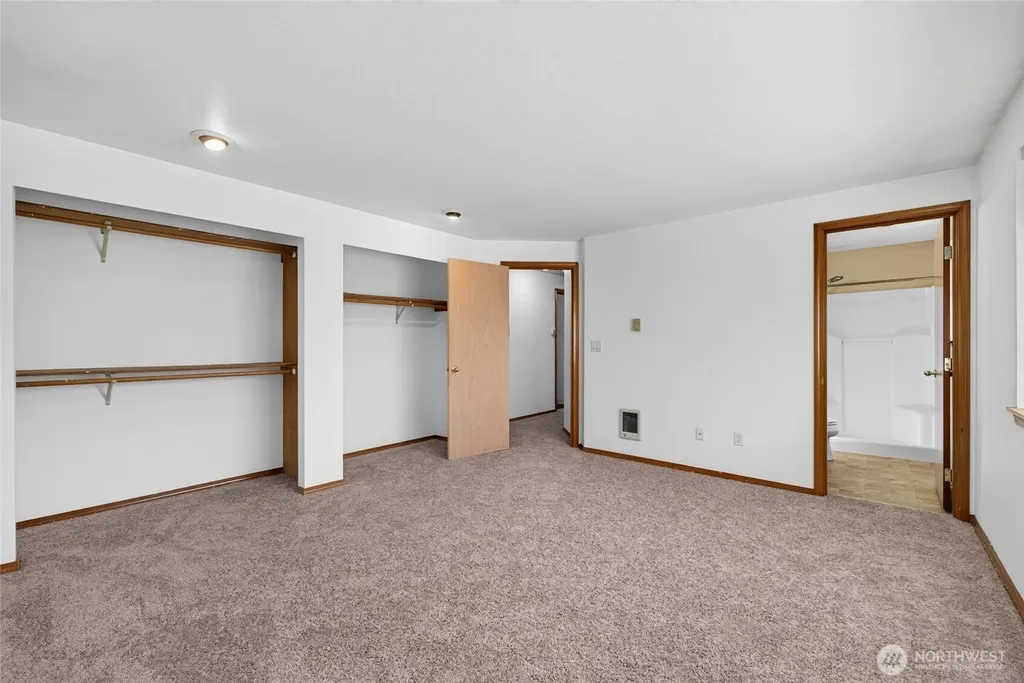 11419 232nd Avenue Ct E Buckley WA 98321