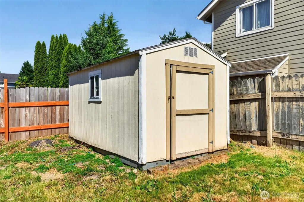 11419 232nd Avenue Ct E Buckley WA 98321
