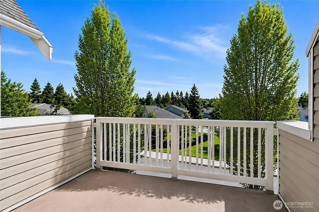 23120 SE Black Nugget Road Issaquah WA 98029