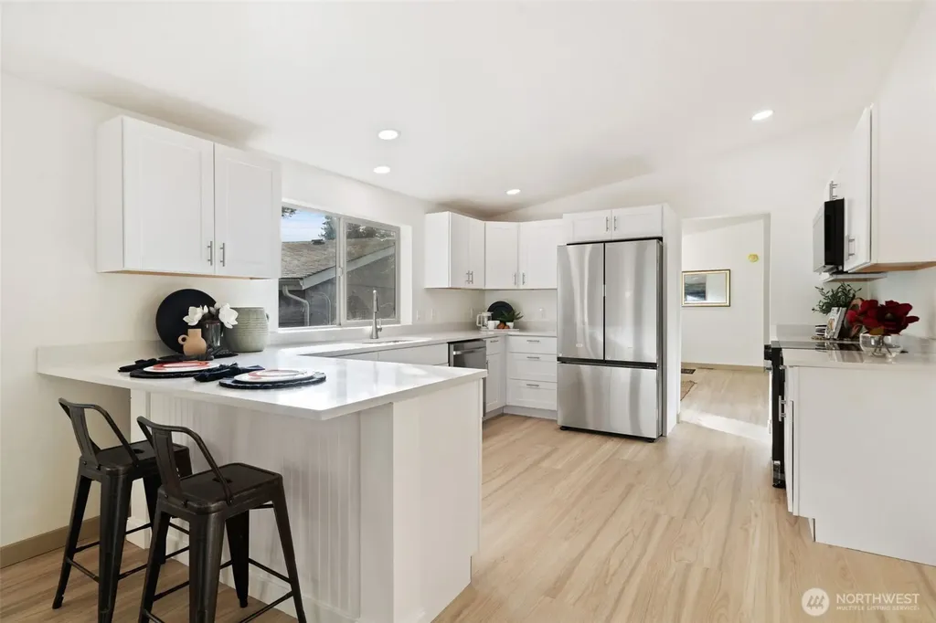 1754 NE Mesford Road Poulsbo WA 98370
