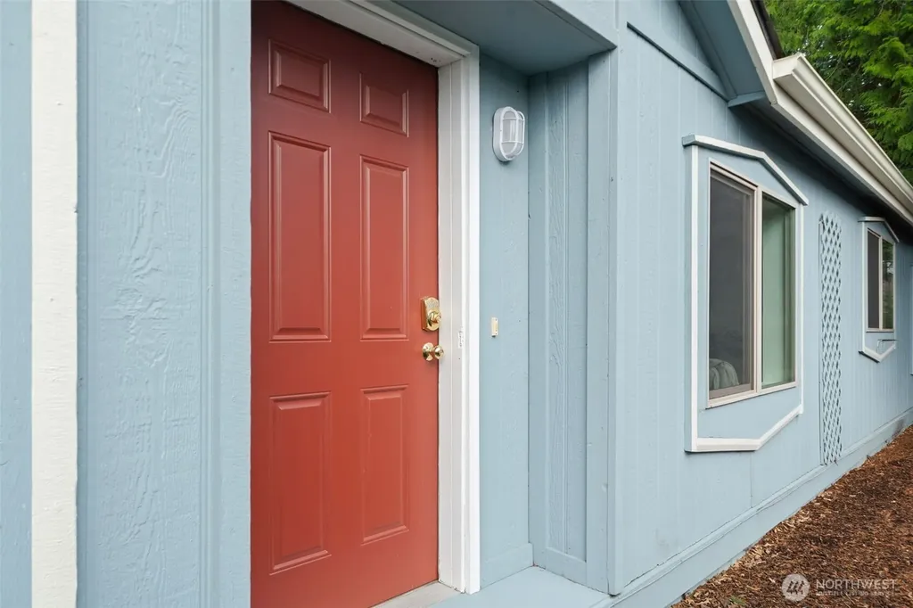 1754 NE Mesford Road Poulsbo WA 98370