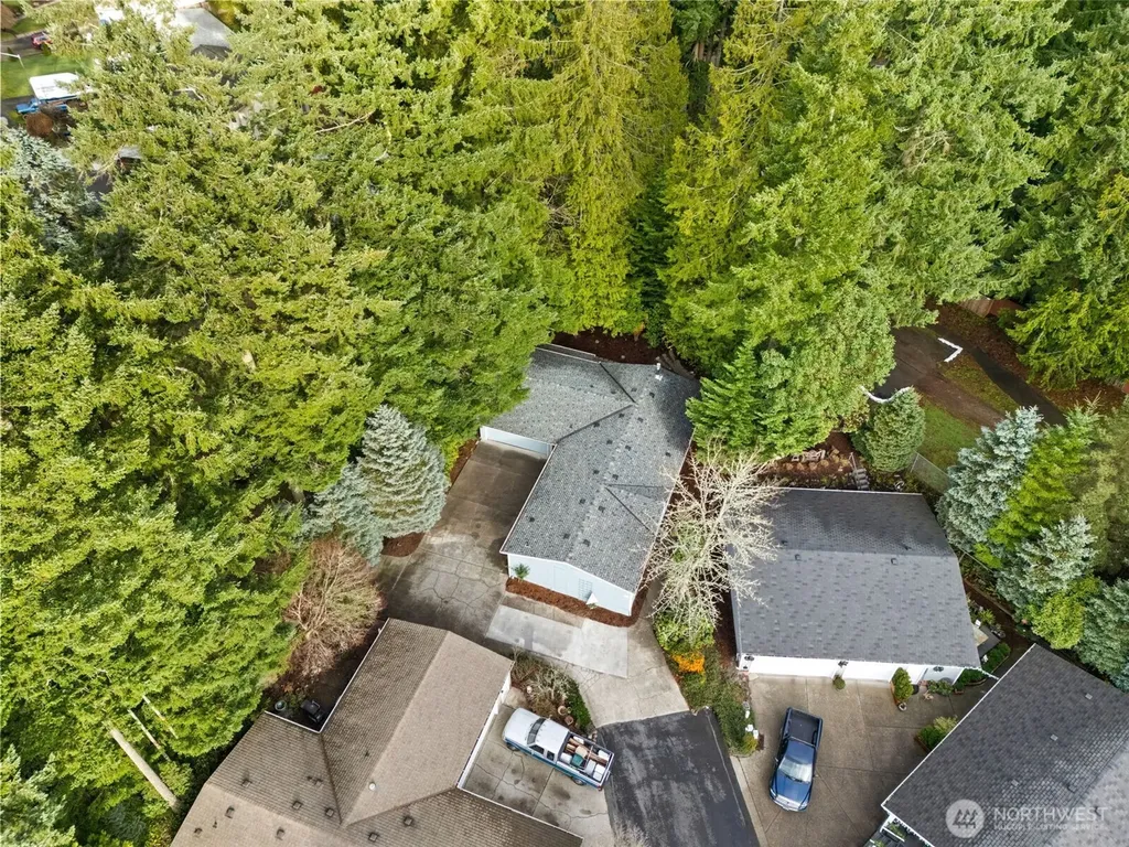 1754 NE Mesford Road Poulsbo WA 98370
