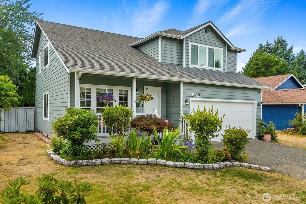 5601 Thornbury SE Lacey WA 98513