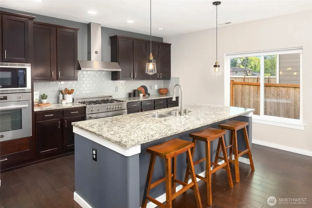 10219 125th Avenue NE Kirkland WA 98033