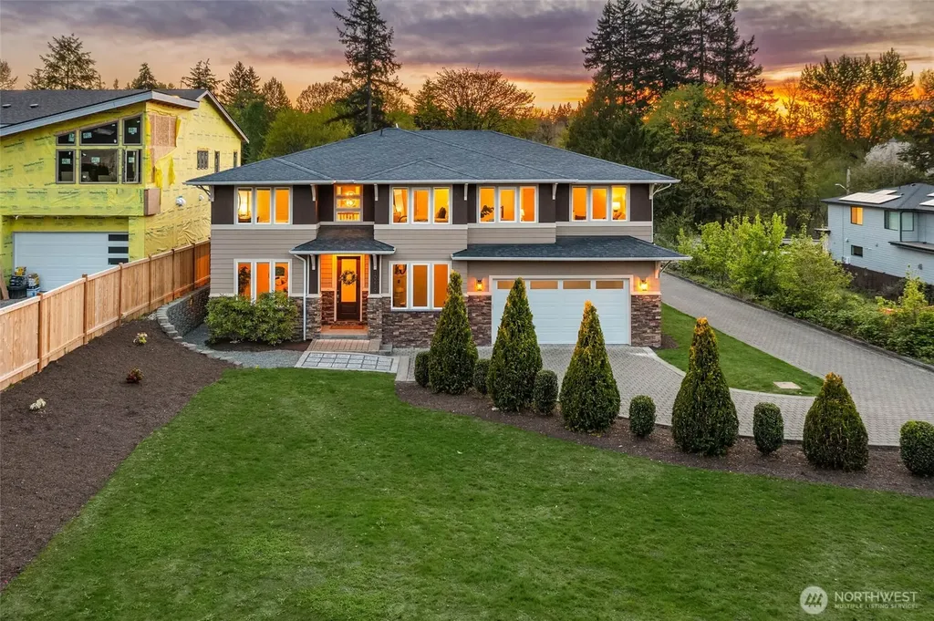 10219 125th Avenue NE Kirkland WA 98033