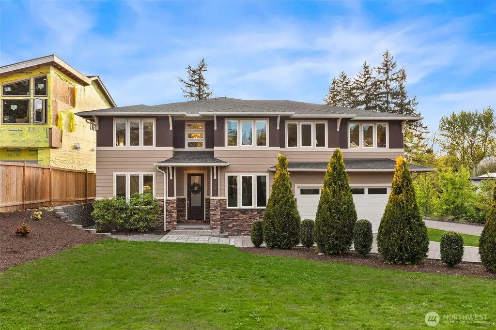 10219 125th Avenue NE Kirkland WA 98033