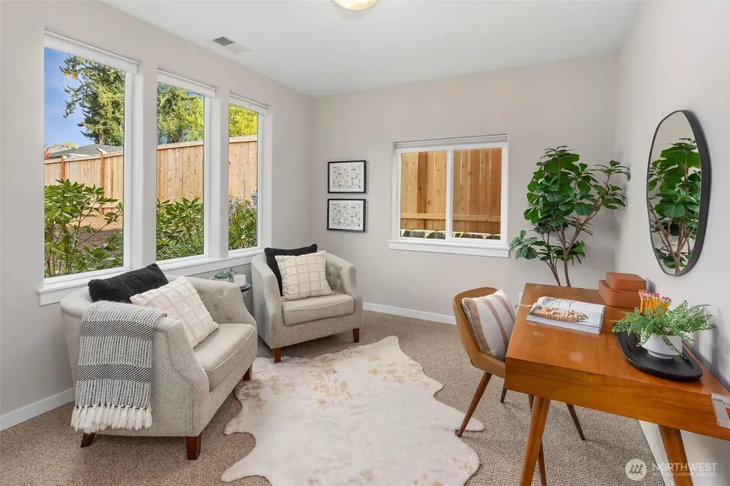 10219 125th Avenue NE Kirkland WA 98033