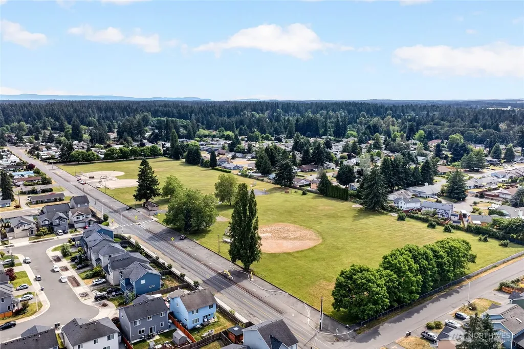 932 134th Street S Tacoma WA 98444